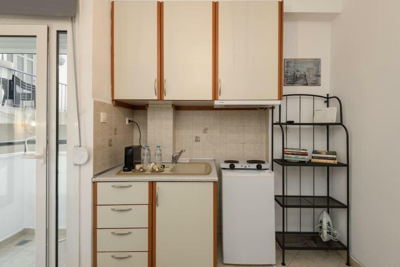 Central Studio! Fiber Wifi, Ac, Private, Self Check-In! Tesalonika Bagian luar foto